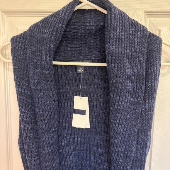 Banana republic wool vest - Picture 2 of 6